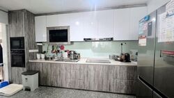 Blk 654 Hougang Avenue 8 (Hougang), HDB Executive #536355981